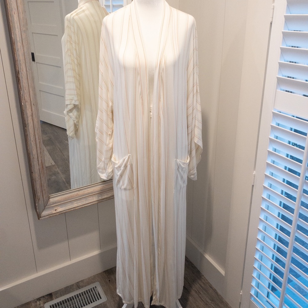 Eberjey Robe size sm